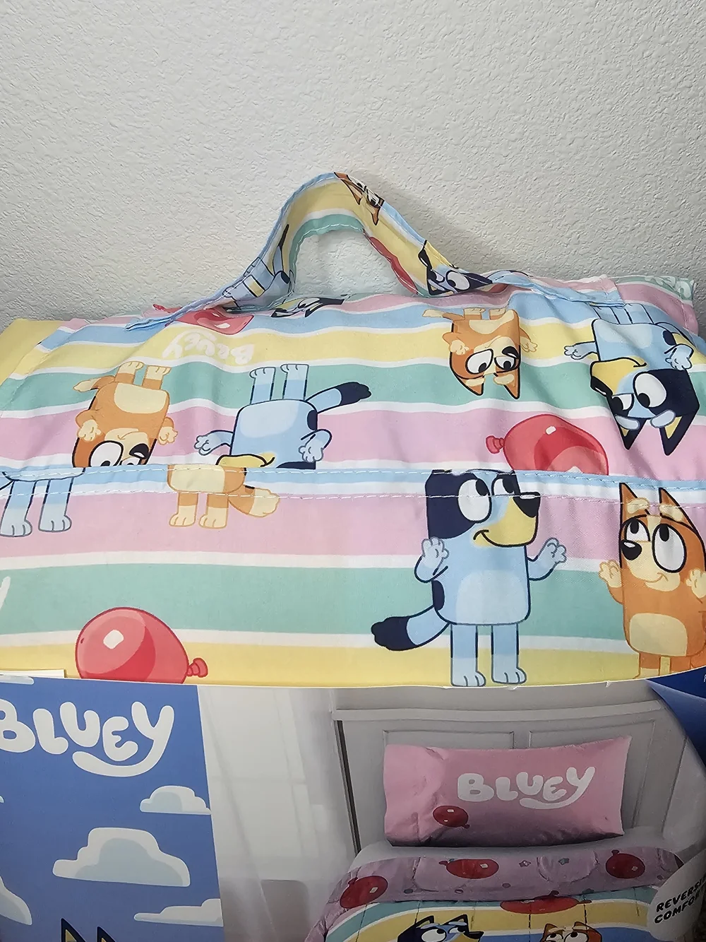 Bluey Reversible Comforter Set - Pink & Pastel Stripes
